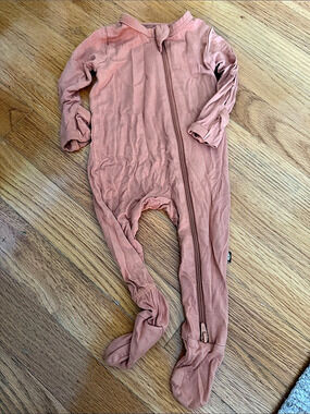 Kyte Baby Zippered Footie in orangish-pink Baby 0-3M
